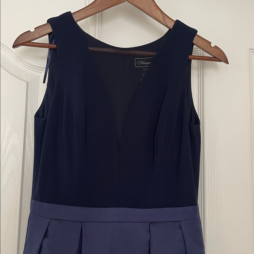 Morgan Co.Navy and White Maxi Dress - Picture 3 of 11